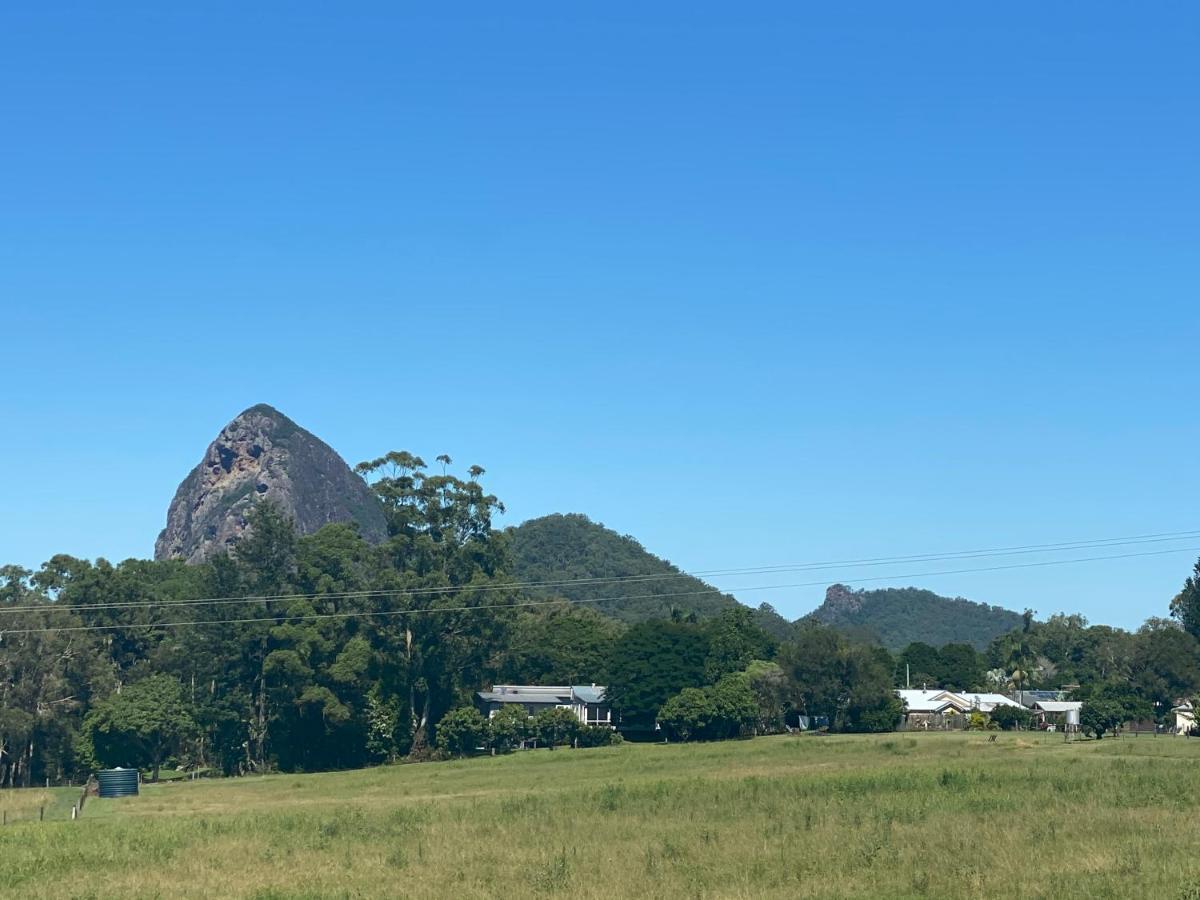 Ark Accommodation Glass House Mountains Eksteriør billede